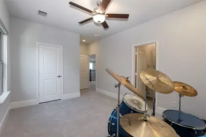 2545 Hampstead Lane, Carrollton, TX 75010 - Photo 37