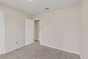 948 Carom Way, Dallas, TX 75217 - Photo 15