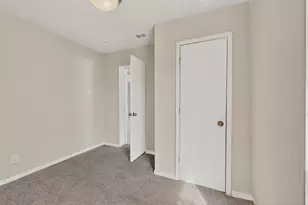 948 Carom Way, Dallas, TX 75217 - Photo 17