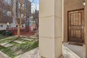 1511 Bluff Ridge Way, Dallas, TX 75206 - Photo 31