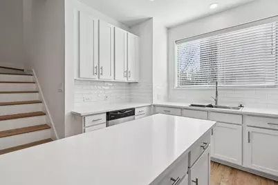 1511 Bluff Ridge Way, Dallas, TX 75206 - Photo 11