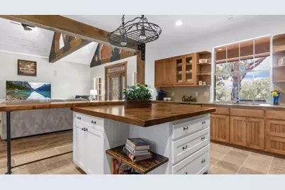 218 River Oaks Drive, Combine, TX 75159 - Photo 11