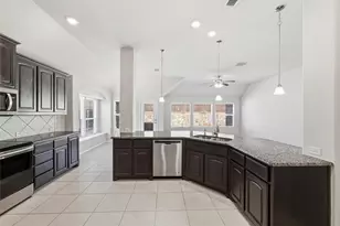 104 Cadyn Dr, Keene, TX 76059 - Photo 9