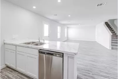 105 Pine Branch Court, Lufkin, TX 75904 - Photo 3