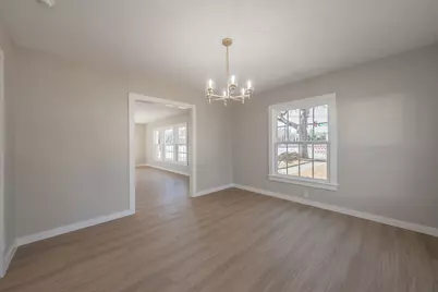 100 Crestwood Drive, Fort Worth, TX 76107 - Photo 11