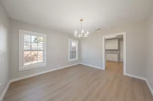 100 Crestwood Dr, Fort Worth, TX 76107 - Photo 9