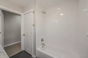 100 Crestwood Dr, Fort Worth, TX 76107 - Photo 31