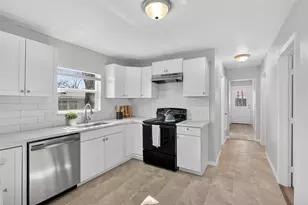 2716 S Jones St, Fort Worth, TX 76104 - Photo 9