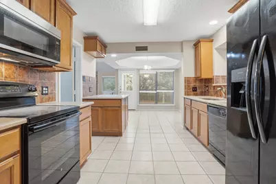 4364 Bentley Drive, Grand Prairie, TX 75052 - Photo 9