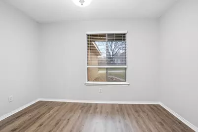 4364 Bentley Drive, Grand Prairie, TX 75052 - Photo 11