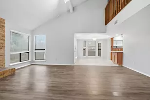 4364 Bentley Dr, Grand Prairie, TX 75052 - Photo 7