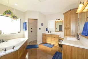 700 N Mesquite St, Muenster, TX 76252 - Photo 19