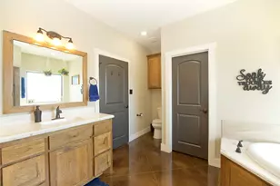 700 N Mesquite St, Muenster, TX 76252 - Photo 19