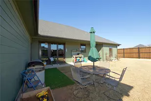 700 N Mesquite St, Muenster, TX 76252 - Photo 21