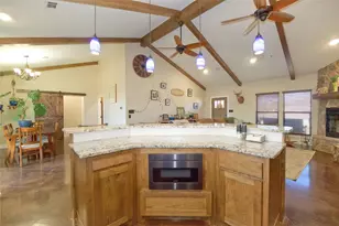 700 N Mesquite St, Muenster, TX 76252 - Photo 7