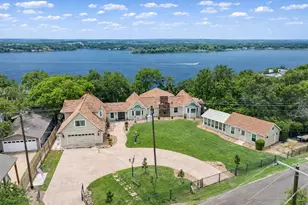 8121 Cahoba Dr, Fort Worth, TX 76135 - Photo 3