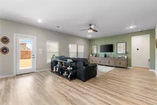 797 Vineyard Wy, Forney, TX 75126 - Photo 3