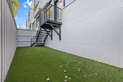 610 N Oak Cliff Boulevard #302, Dallas, TX 75208 - Photo 3