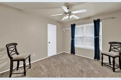 113 Ellicott Drive, Roanoke, TX 76262 - Photo 7