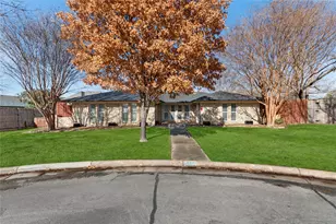 609 Lake Ridge Dr, Allen, TX 75002 - Photo 1