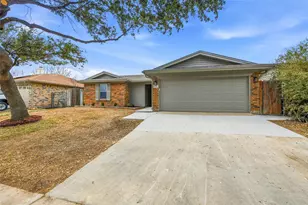 6601 Jerri Lynn Dr, Watauga, TX 76148 - Photo 1