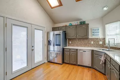 1307 Oriental Avenue, Arlington, TX 76011 - Photo 11