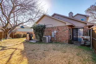 1307 Oriental Ave, Arlington, TX 76011 - Photo 35