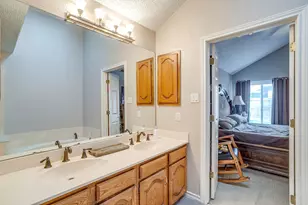 1307 Oriental Ave, Arlington, TX 76011 - Photo 23