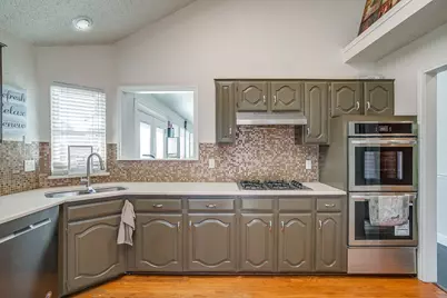 1307 Oriental Avenue, Arlington, TX 76011 - Photo 13