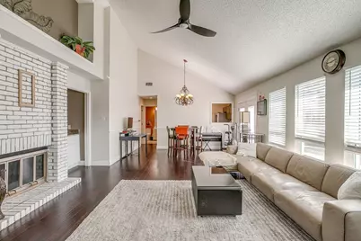 1307 Oriental Avenue, Arlington, TX 76011 - Photo 3