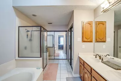 1307 Oriental Avenue, Arlington, TX 76011 - Photo 21