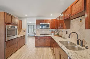 718 Co Rd 232, Collinsville, TX 76233 - Photo 13