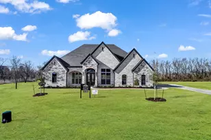 213 Desperado Ct, Weatherford, TX 76088 - Photo 3