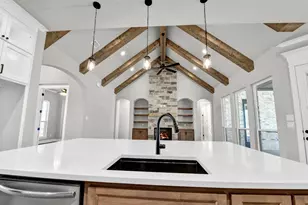 213 Desperado Ct, Weatherford, TX 76088 - Photo 15