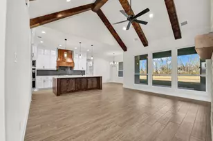 212 Desperado Ct, Weatherford, TX 76088 - Photo 11