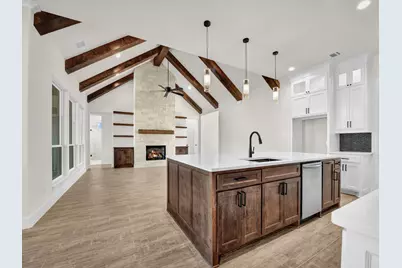 212 Desperado Court, Weatherford, TX 76088 - Photo 17