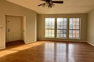 3101 Townbluff Dr, Plano, TX 75075 - Photo 3