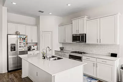 1120 Water Canna Drive, Justin, TX 76247 - Photo 9