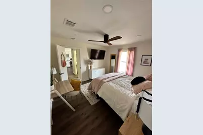 1350 S 12th Street, Waco, TX 76706 - Photo 3