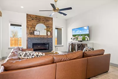 9217 Parkview Circle, Tolar, TX 76476 - Photo 3