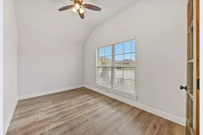 1401 Oak Valley, Denton, TX 76209 - Photo 17