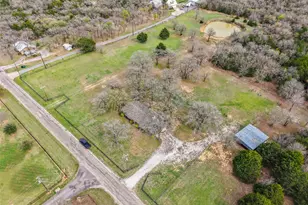 2568 County Rd 310, Cleburne, TX 76031 - Photo 35