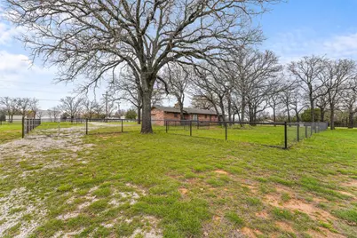 2568 County Road 310, Cleburne, TX 76031 - Photo 31