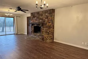 2568 County Rd 310, Cleburne, TX 76031 - Photo 11