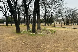 2568 County Rd 310, Cleburne, TX 76031 - Photo 13