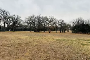 2568 County Rd 310, Cleburne, TX 76031 - Photo 31