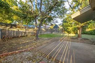 7101 Monterrey Dr, Fort Worth, TX 76112 - Photo 19