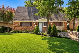 1404 Tatum Dr, Arlington, TX 76012 - Photo 1