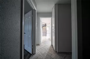 1404 Tatum Dr, Arlington, TX 76012 - Photo 27