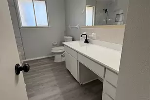 1404 Tatum Dr, Arlington, TX 76012 - Photo 13